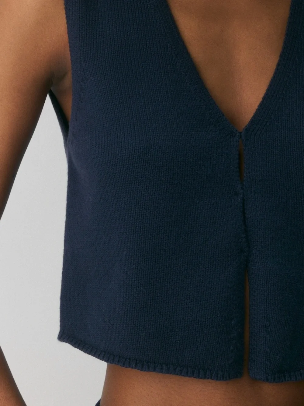 Aritzia Admiral Cotton Charm Navy Basque Sweater Vest - Picture 7 of 8